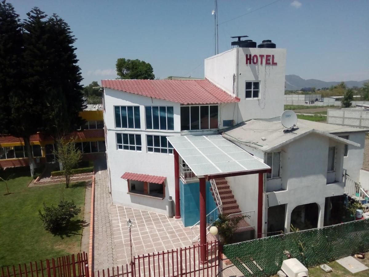 Hotel Cipreses إكسميكيلبان المظهر الخارجي الصورة