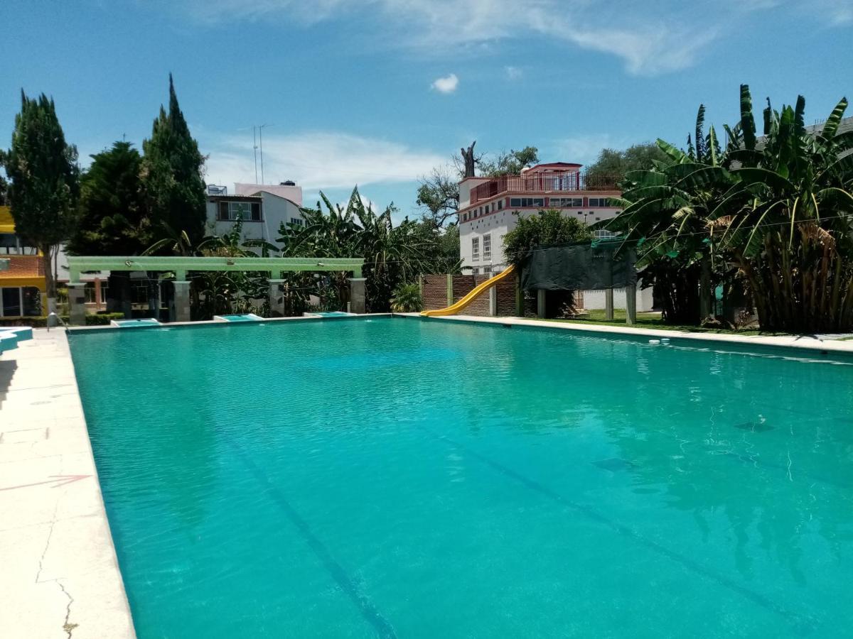 Hotel Cipreses إكسميكيلبان المظهر الخارجي الصورة
