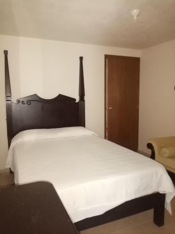 Hotel Cipreses إكسميكيلبان المظهر الخارجي الصورة