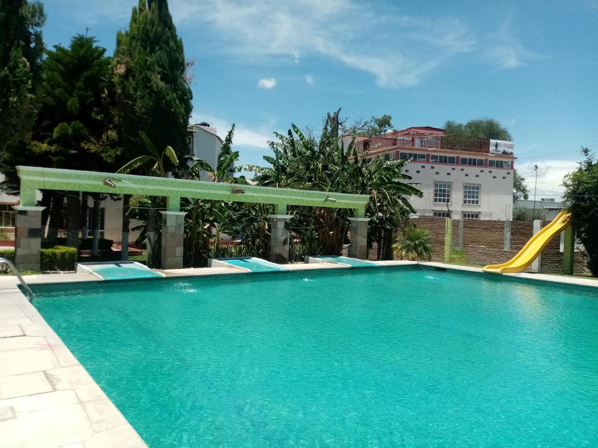 Hotel Cipreses إكسميكيلبان المظهر الخارجي الصورة