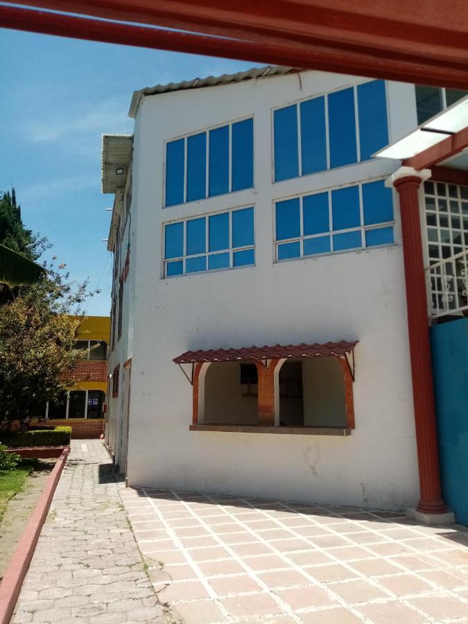 Hotel Cipreses إكسميكيلبان المظهر الخارجي الصورة