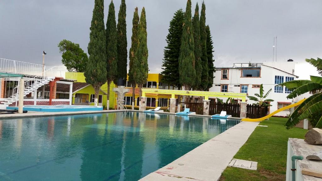 Hotel Cipreses إكسميكيلبان المظهر الخارجي الصورة